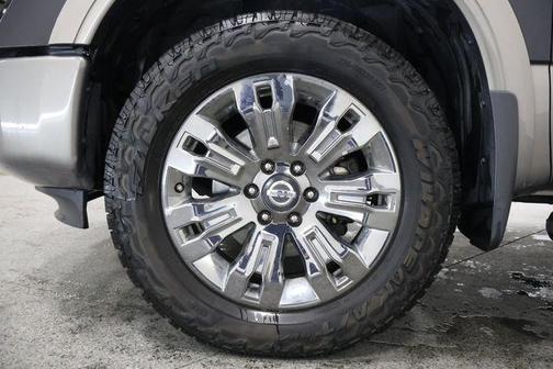 2019 Nissan Titan Platinum Reserve