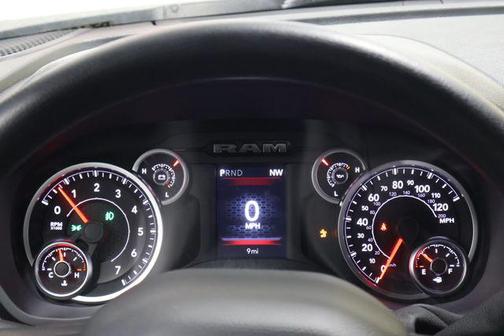 2026 RAM 2500 Tradesman Crew Cab 4x4 6'4' Box