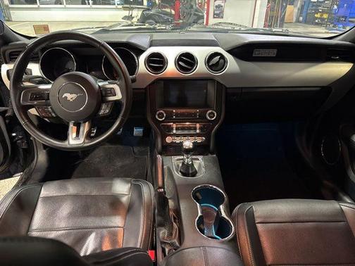 2016 Ford Mustang EcoBoost Premium