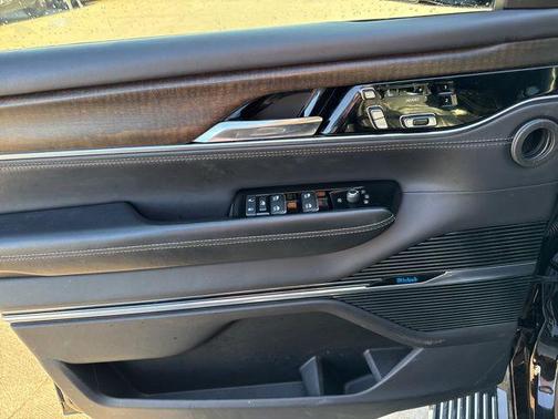 2023 Jeep Grand Wagoneer Series II 4x4