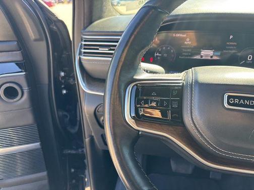 2023 Jeep Grand Wagoneer Series II 4x4