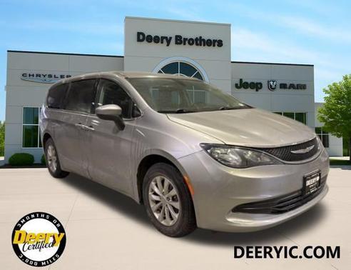 2017 Chrysler Pacifica Touring
