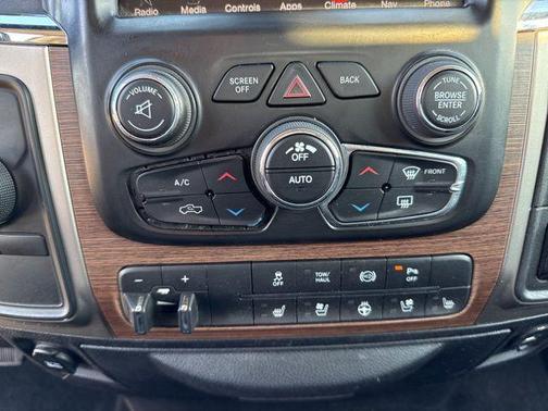 2014 RAM 3500 Laramie