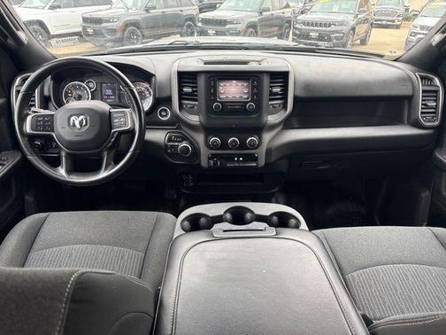 2021 RAM 2500 Tradesman Crew Cab 4x4 6'4' Box