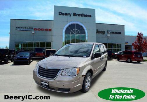2008 Chrysler Town & Country LX