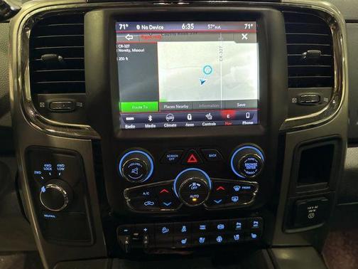 2018 RAM 2500 Laramie Crew Cab 4x4 6'4' Box