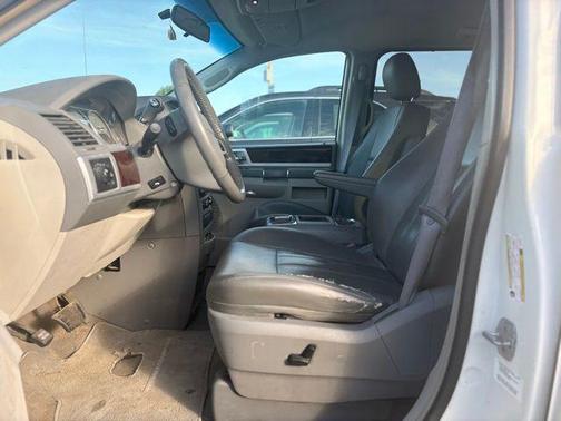 Stone White Clearcoat 2010 Chrysler Town & Country Touring