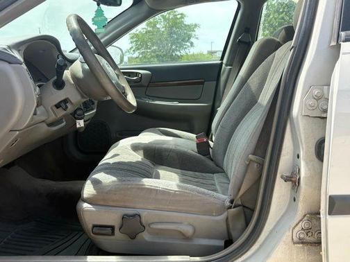 Cappuccino Frost Metallic 2004 Chevrolet Impala Base