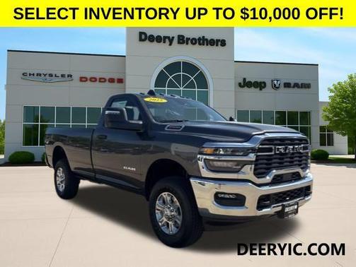 2025 RAM 2500 Big Horn Regular Cab 4x4 8' Box