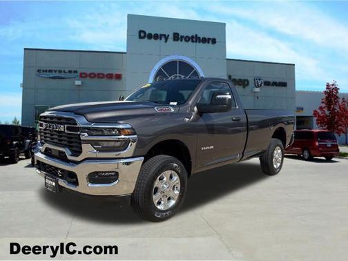 2025 RAM 2500 Big Horn Regular Cab 4x4 8' Box