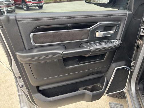 2019 RAM 2500 Laramie Mega Cab 4x4 6'4' Box