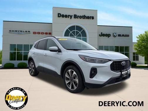 2025 Ford Escape Platinum