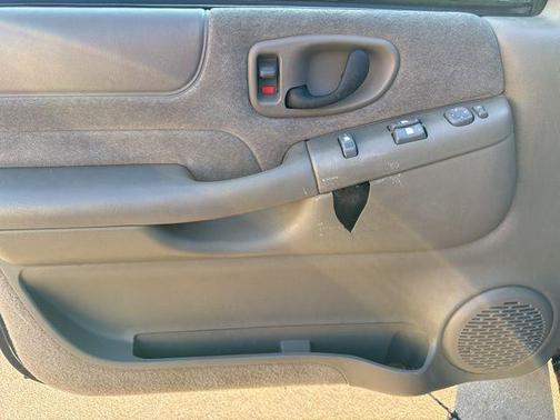 2000 GMC Sonoma SLS