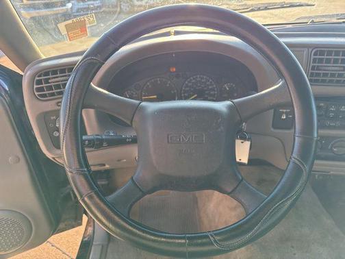 2000 GMC Sonoma SLS