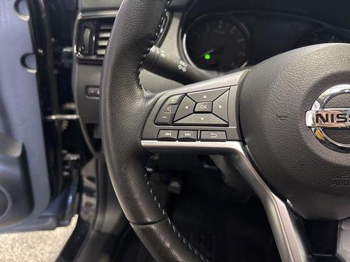 2021 Nissan Rogue Sport SV