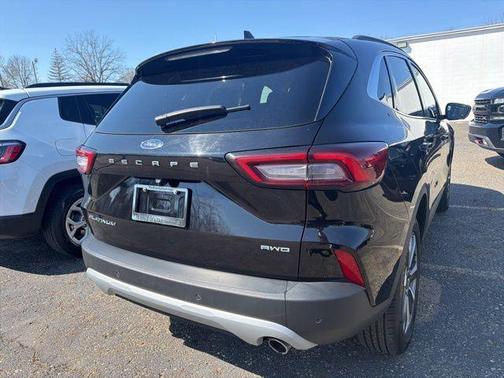 2024 Ford Escape Platinum