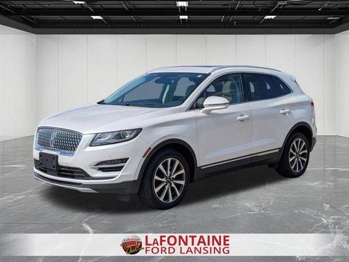 White Platinum Clearcoat Metallic 2019 Lincoln MKC Reserve