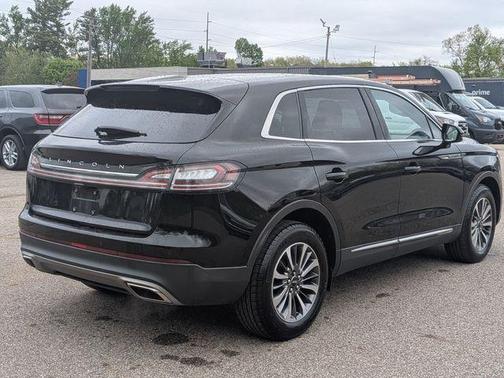 Black Metallic 2022 Lincoln Nautilus Standard