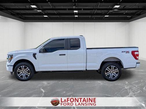 Oxford White 2023 Ford F-150 XL