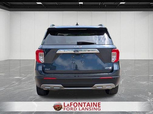 Blue Metallic 2024 Ford Explorer XLT