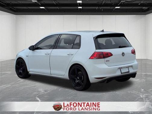 2016 Volkswagen Golf GTI S