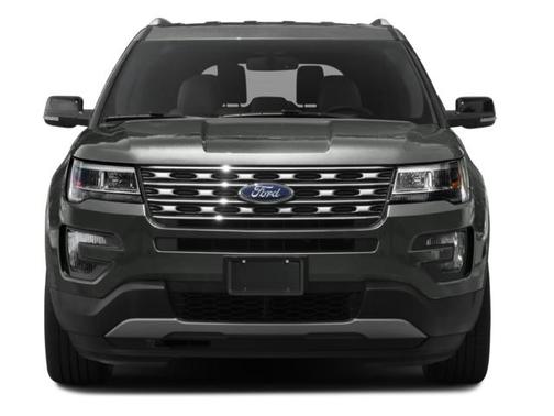 Quartz 2017 Ford Explorer XLT
