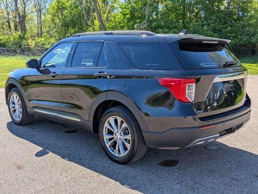 Black Metallic 2023 Ford Explorer XLT