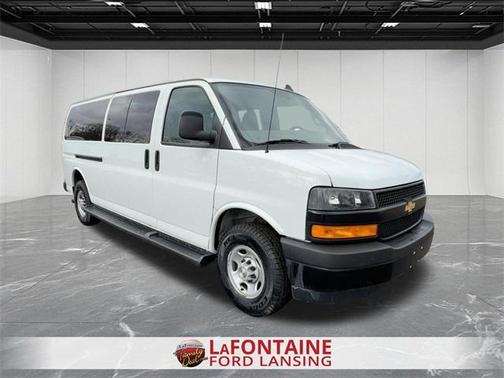 2023 Chevrolet Express 3500 LS