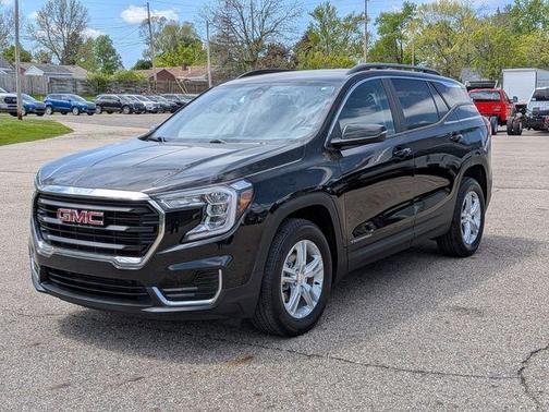 Ebony Twilight Metallic 2024 GMC Terrain SLE