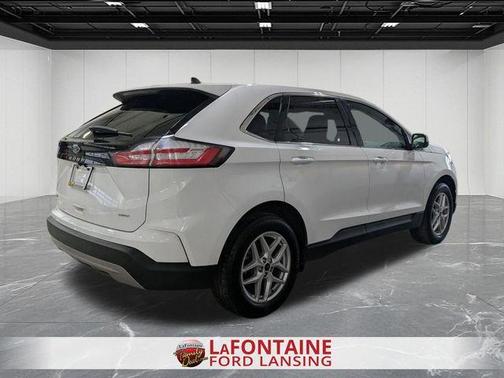 Oxford White 2024 Ford Edge SEL