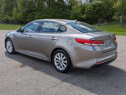 Titanium Silver 2017 Kia Optima EX