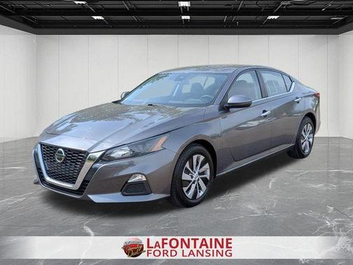 Gun Metallic 2022 Nissan Altima 2.5 S