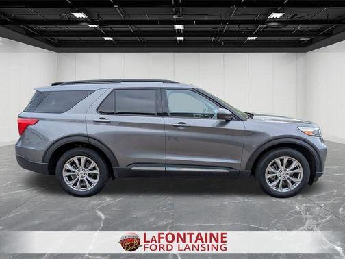 Gray Metallic 2023 Ford Explorer XLT