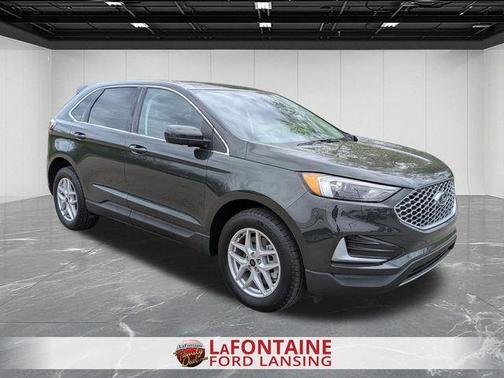 Green Metallic 2024 Ford Edge SEL