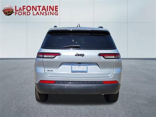 2024 Jeep Grand Cherokee LAREDO