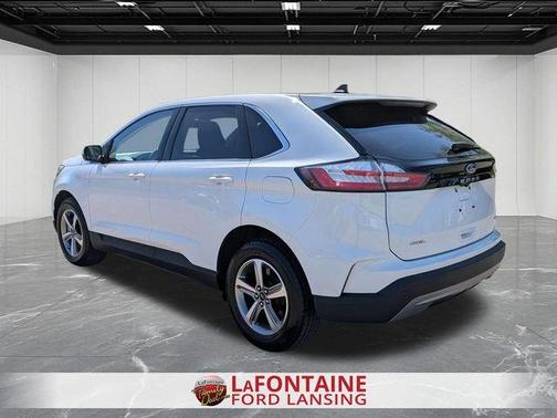 White Metallic 2024 Ford Edge SEL