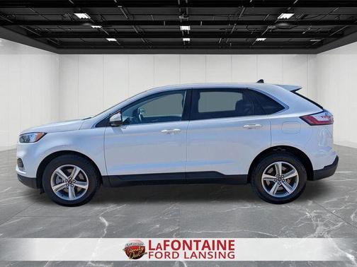 White Metallic 2024 Ford Edge SEL