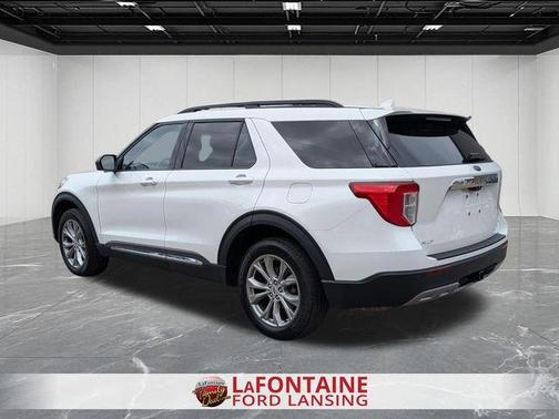 White Metallic 2023 Ford Explorer XLT
