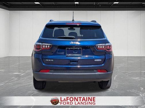 Jazz Blue Pearlcoat 2019 Jeep Compass Latitude
