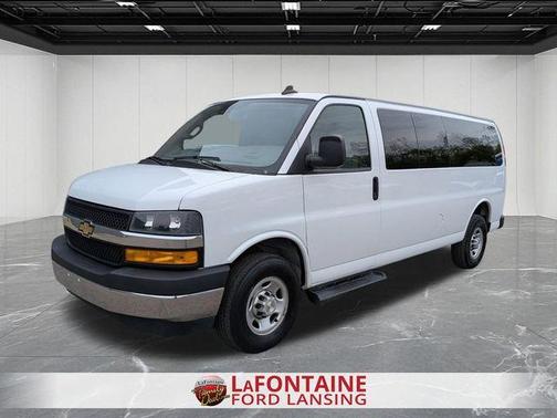 Summit White 2023 Chevrolet Express 3500 LT