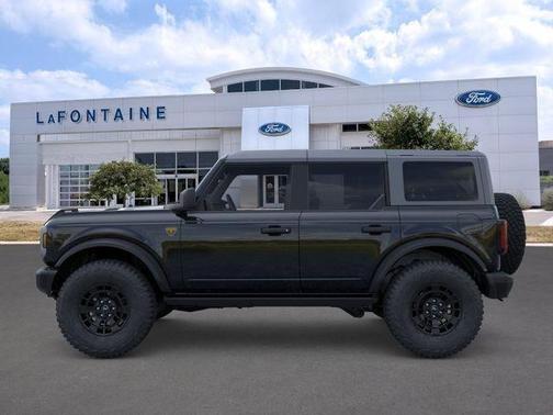 Shadow Black 2026 Ford Bronco Badlands