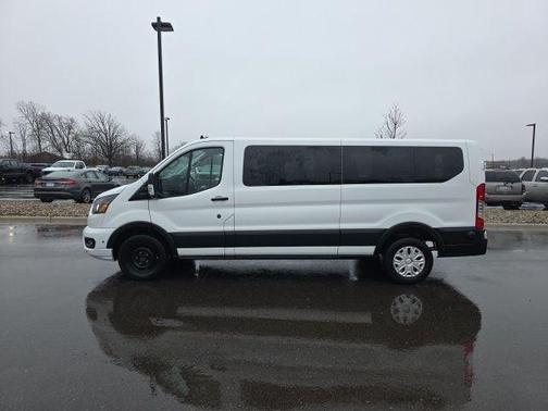 2024 Ford Transit-350 XLT
