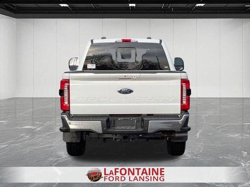 White Metallic 2026 Ford F-350 Lariat Super Duty