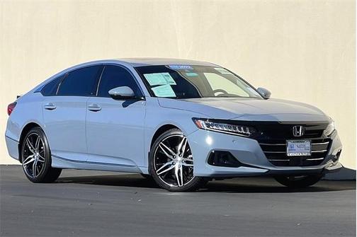 Photo 2 of 36 of 2022 Honda Accord Touring 2.0T