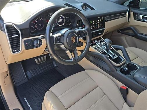 2023 Porsche Cayenne GTS