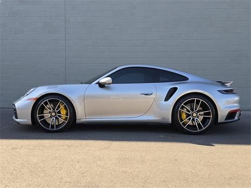 2022 Porsche 911 Turbo S