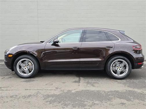 2015 Porsche Macan S
