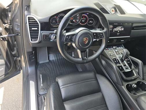 2019 Porsche Cayenne Base