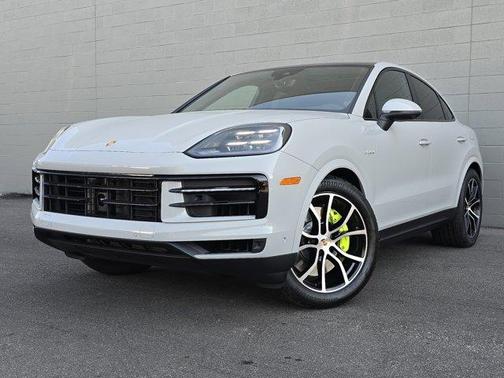 2026 Porsche Cayenne Base