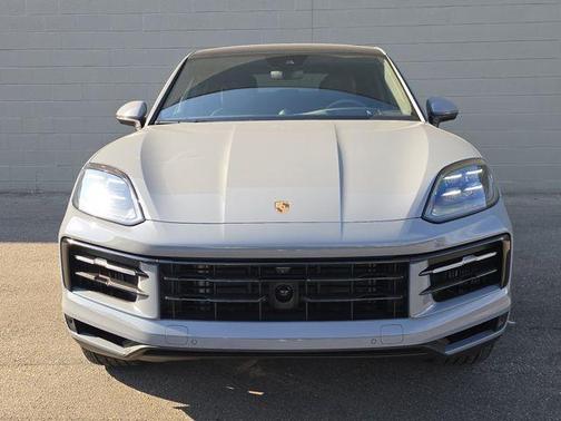 Arctic Grey 2026 Porsche Cayenne AWD